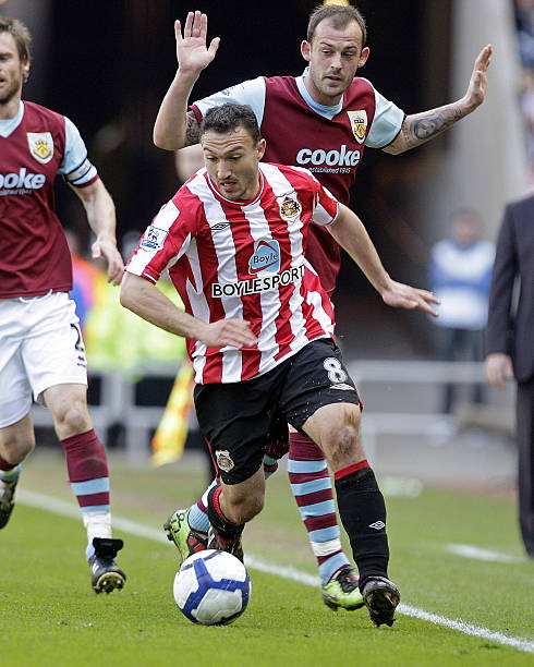 并不鲜见 并不鲜见